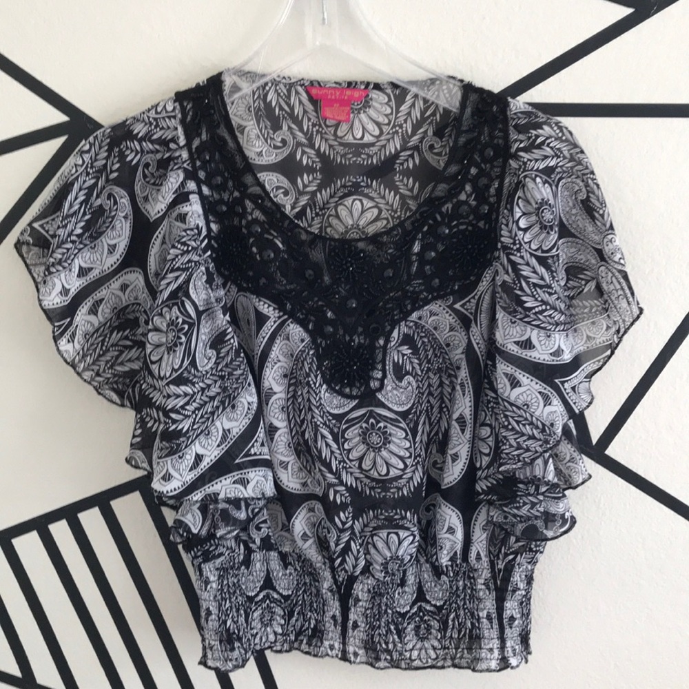 Patterned Sheer Flutter Sleeve Crop Top